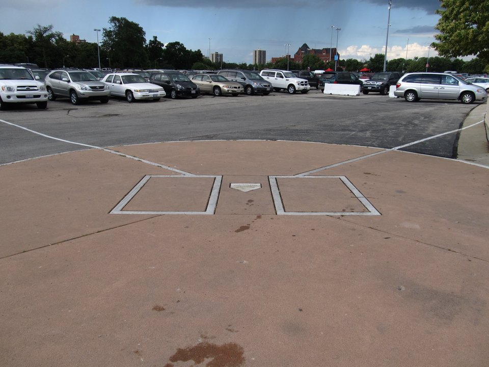MLB | The Baseball Palace of the World Is a Car Park (Comiskey Park site, Chicago) — photo 2