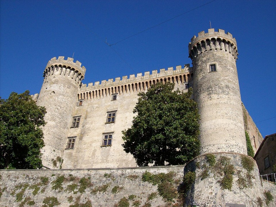 All the Money in the World|Bracciano — The Lake Country That Played Calabria