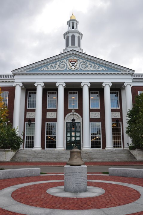 Biography|Kruti Patel Goyal — The Baker Library Campus Where She Finished an MBA in 2004