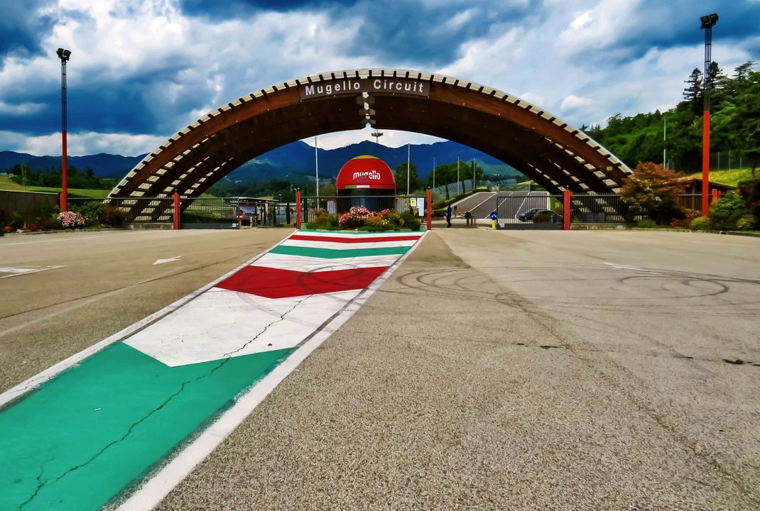 Biography|Stefano Domenicali — The Mugello Circuit Where Ferrari Let Him Run Race Days