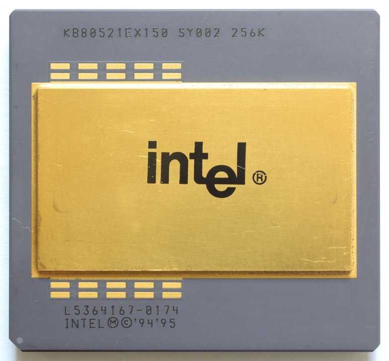 Semiconductor History | Intel Jones Farm, 1 November 1995 — The Processor That Reordered x86