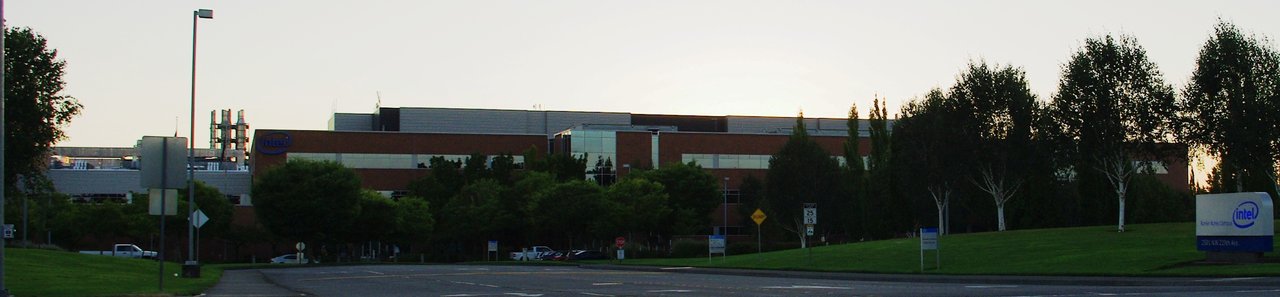Semiconductor History | Hillsboro, Oregon — The First High-NA Machine, 165 Tonnes of It — photo 2