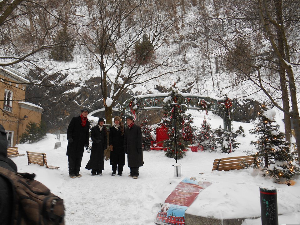 Goblin | La Porte Rouge, Petit Champlain — The Door Between Seoul and Québec — photo 2