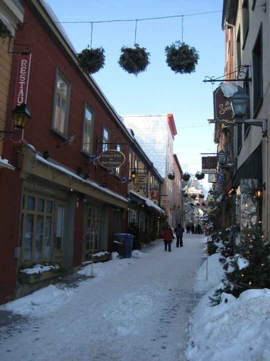 Goblin | La Porte Rouge, Petit Champlain — The Door Between Seoul and Québec