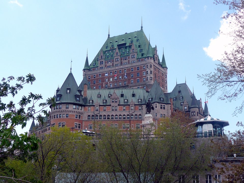 Goblin | Fairmont Le Château Frontenac — Kim Shin's Hotel, and the Lobby Postbox