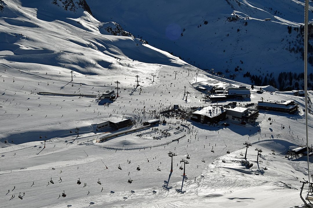 Concert History | Tina Turner at Idalp — A Ski-Lift Hub Became a 2,317-Metre Concert Venue