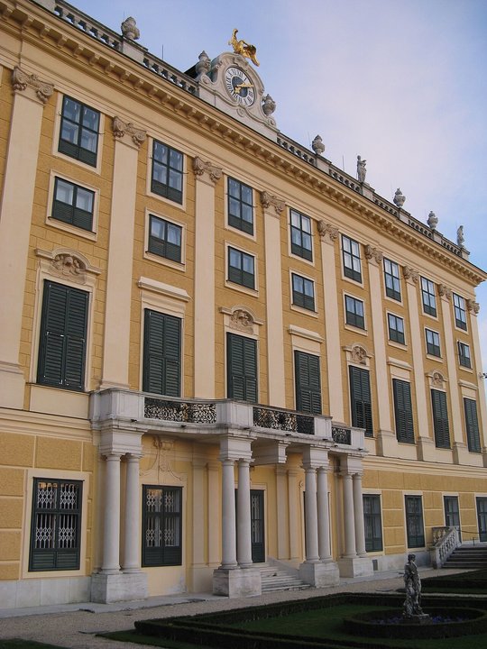 Dynastic History | Schönbrunn, Vienna — The Declaration That Was Not an Abdication