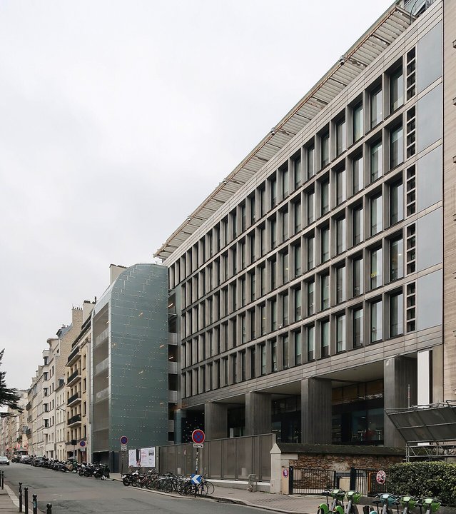 Biography | Laurent Prud'homme — The Assas Year on Rue d'Assas Before Lyon