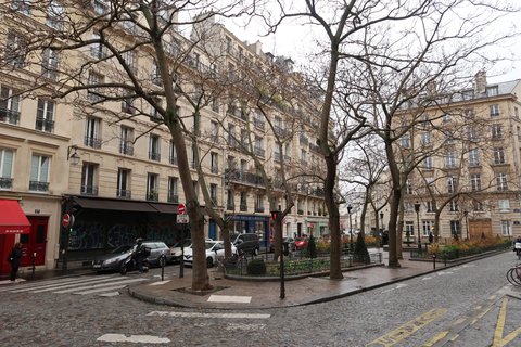 Emily in Paris | Place de l’E…