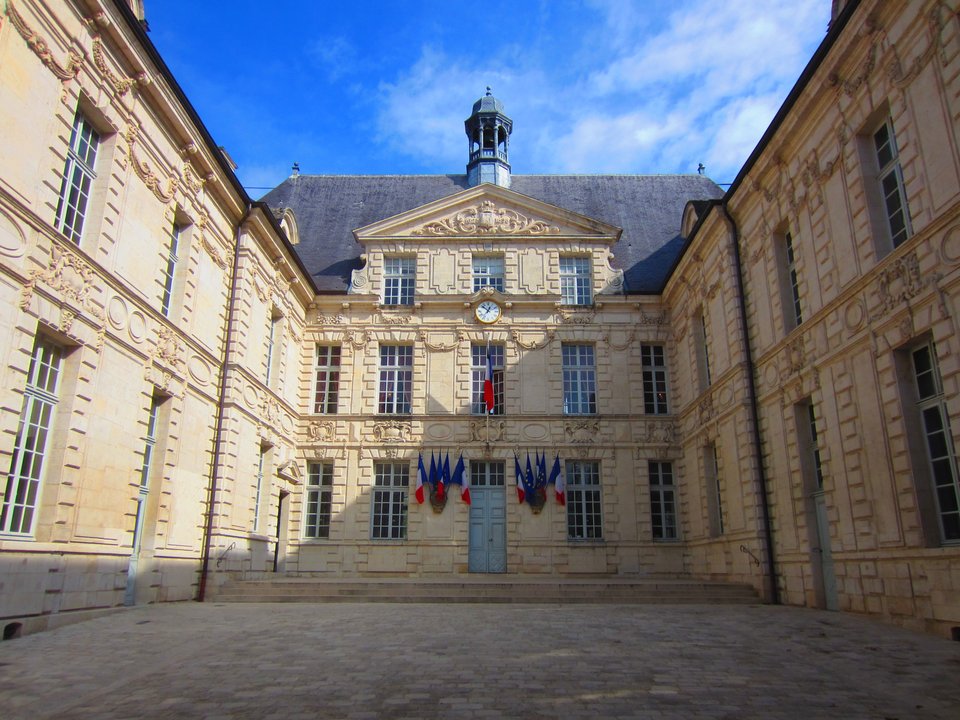 Military History | Hôtel de ville de Verdun — The Fire Brigade in the Cellars