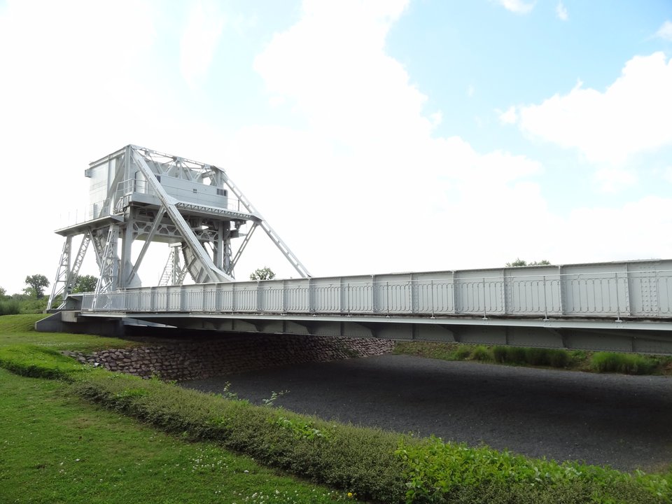 Military History | Mémorial Pegasus — Five Years on Waste Ground Beside the Canal