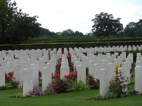 Military History | Bayeux War…