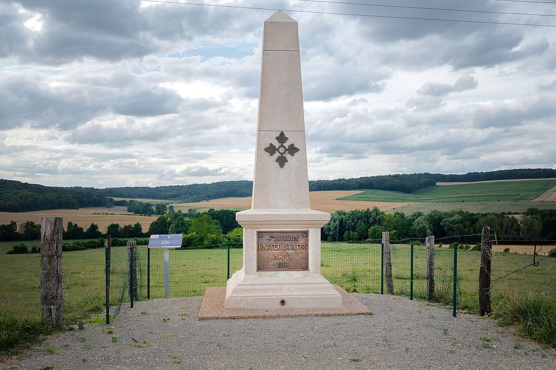 Military History | 4th Division Monument, Brieulles-sur-Meuse — The Open Ground Was to Be Avoided