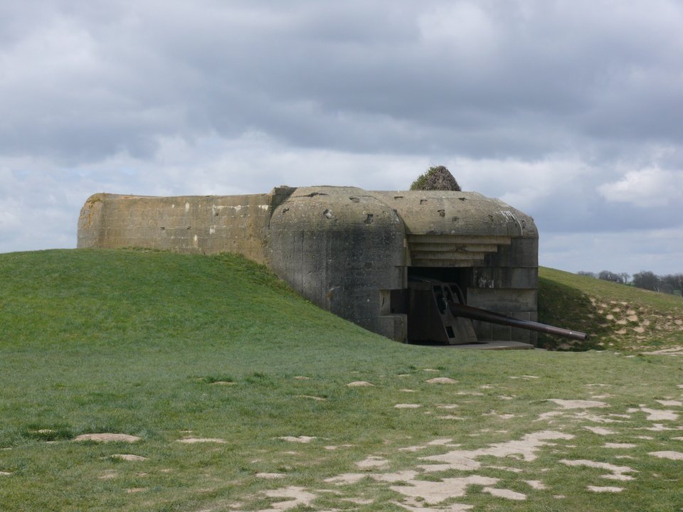 Military History | Longues-sur-Mer — The Official Count Is Three — photo 2