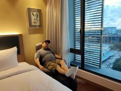 Staying in newly opened Holid…