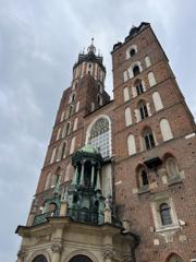 Largest market square and gla…