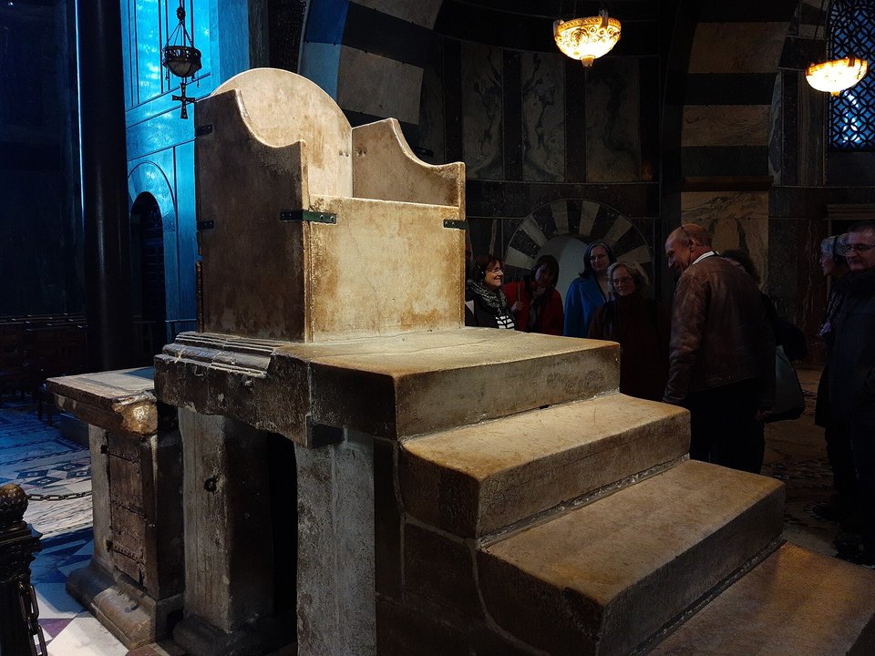Dynastic History | Aachen Cathedral, the Königsthron — Thirty Coronations, or Thirty-One