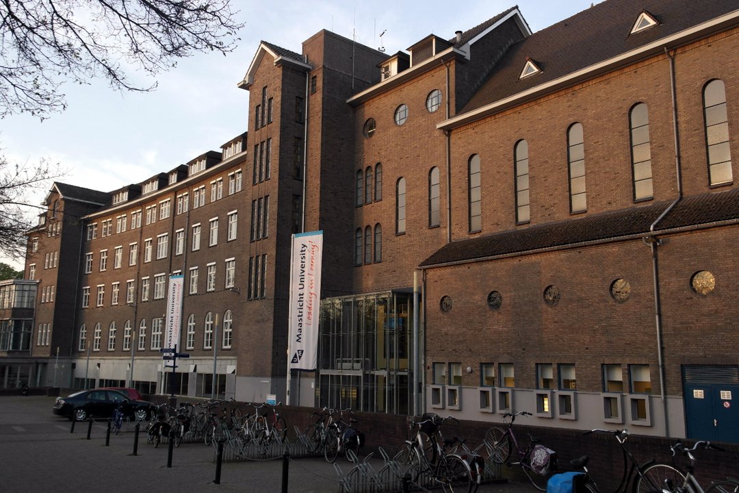 Biography | Kirsten Schuijt — The Tongersestraat Faculty Where She Took International Economics