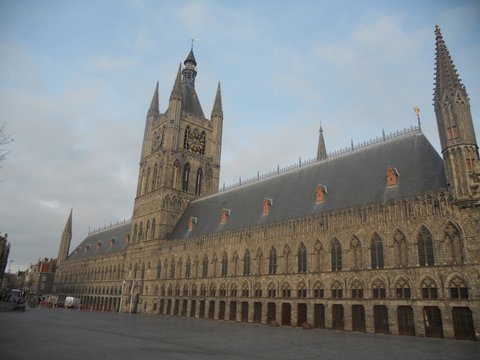 Military History | Lakenhalle…