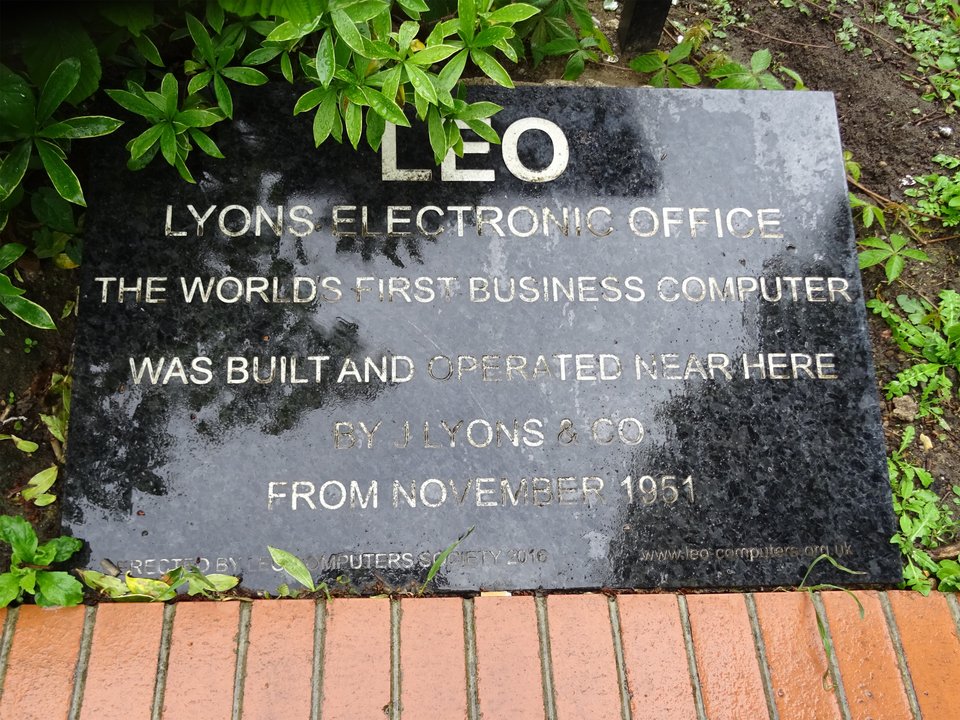 Technology History | Cadby Hall, Hammersmith — The Plaque Says November, the Machine Ran in September