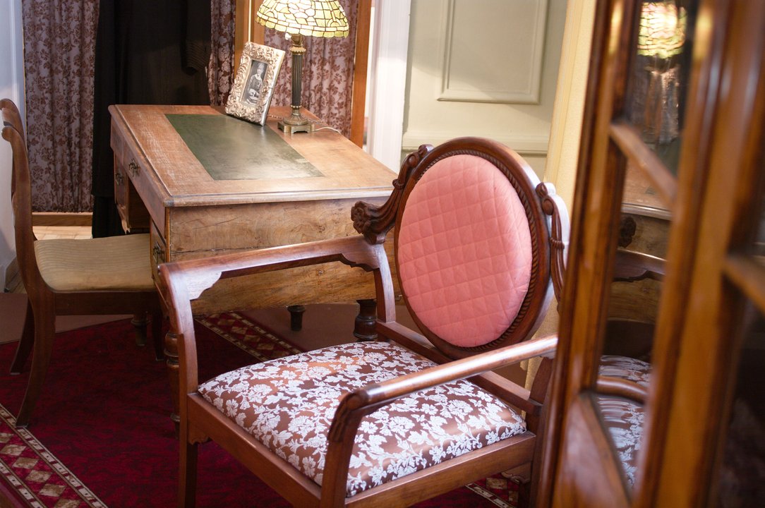 Biography | Marie Curie — Born in the Boarding House on Freta Street