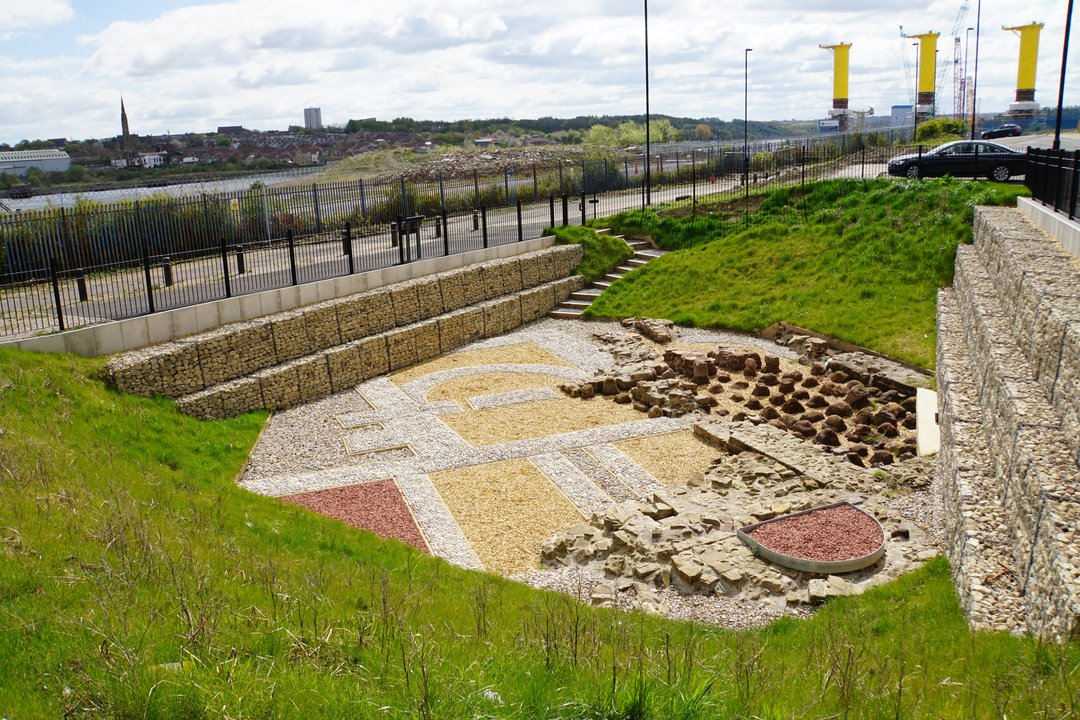 Military History | Segedunum Roman Bath House — They Dug on the Vaguer of Two Notes