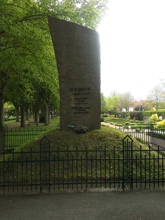 Biography|Rudolf Fredrik Berg — Buried Northwest of the Church Door He Helped Place