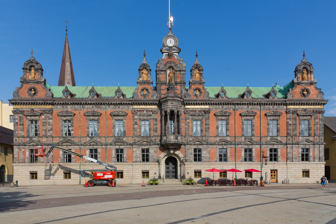 Biography | Ernst Wehtje — The Year He Chaired Malmo From the Radhus on Stortorget