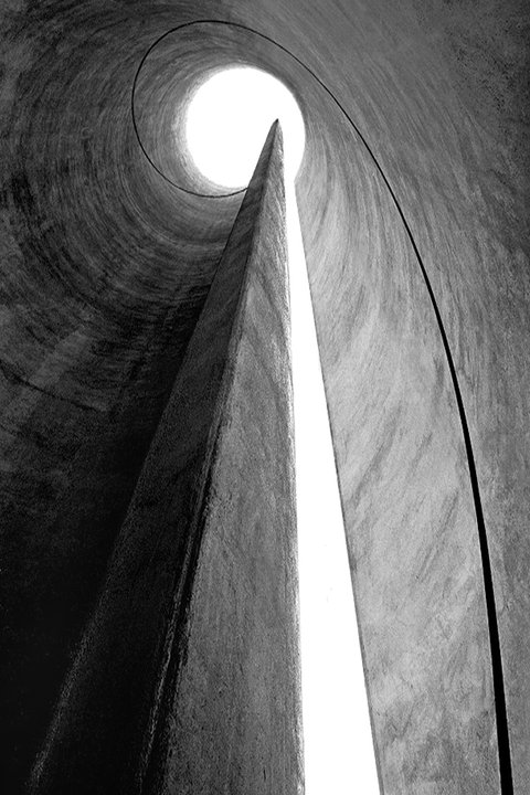 Biography | Lars-Ove Hakansson — The Twenty-Five Metre Spiral Cast for Skanska's Hundredth Year